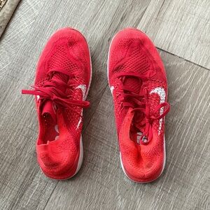 Nike Men's Red and White Sneakers